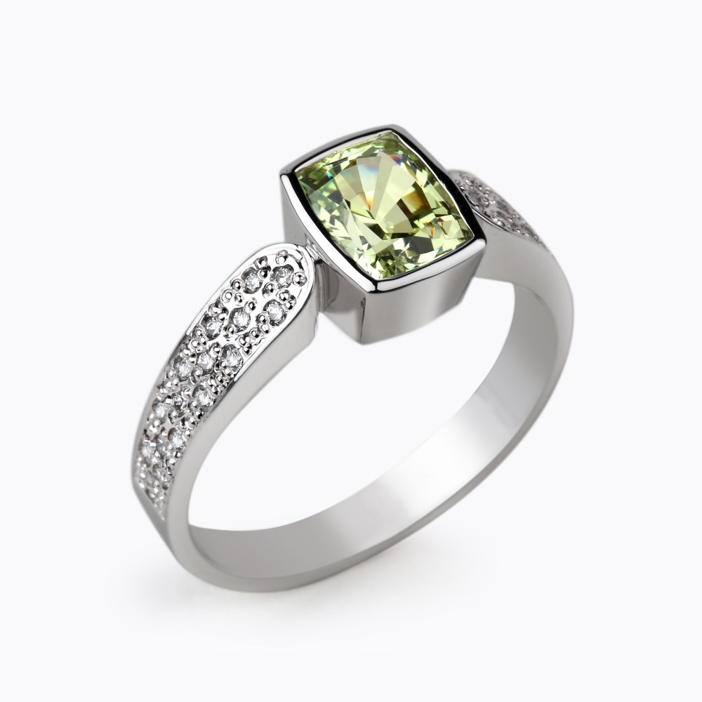 Prsten s chrysoberylem a diamanty 03 | Zlatnictví Vaněk